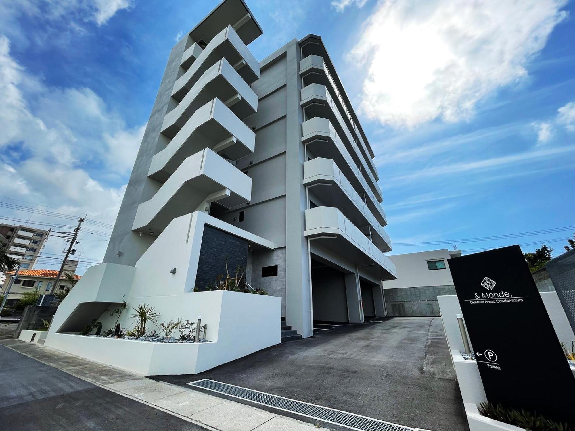 ＆Monde. Okinawa Arena Condominium Exterior foto